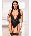 Body sexy de encaje con amarre en cuello y brazos, arnes con cadenas.