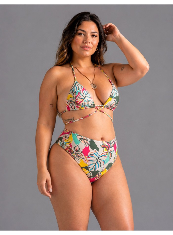Malla triángulo y bikini tiro alto